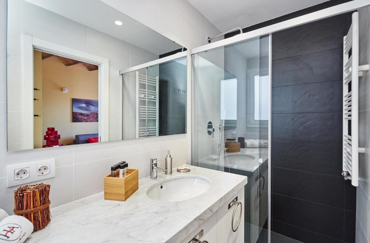 Lovely & Bright Bogatell Beach Apartment Barcelona Exteriör bild